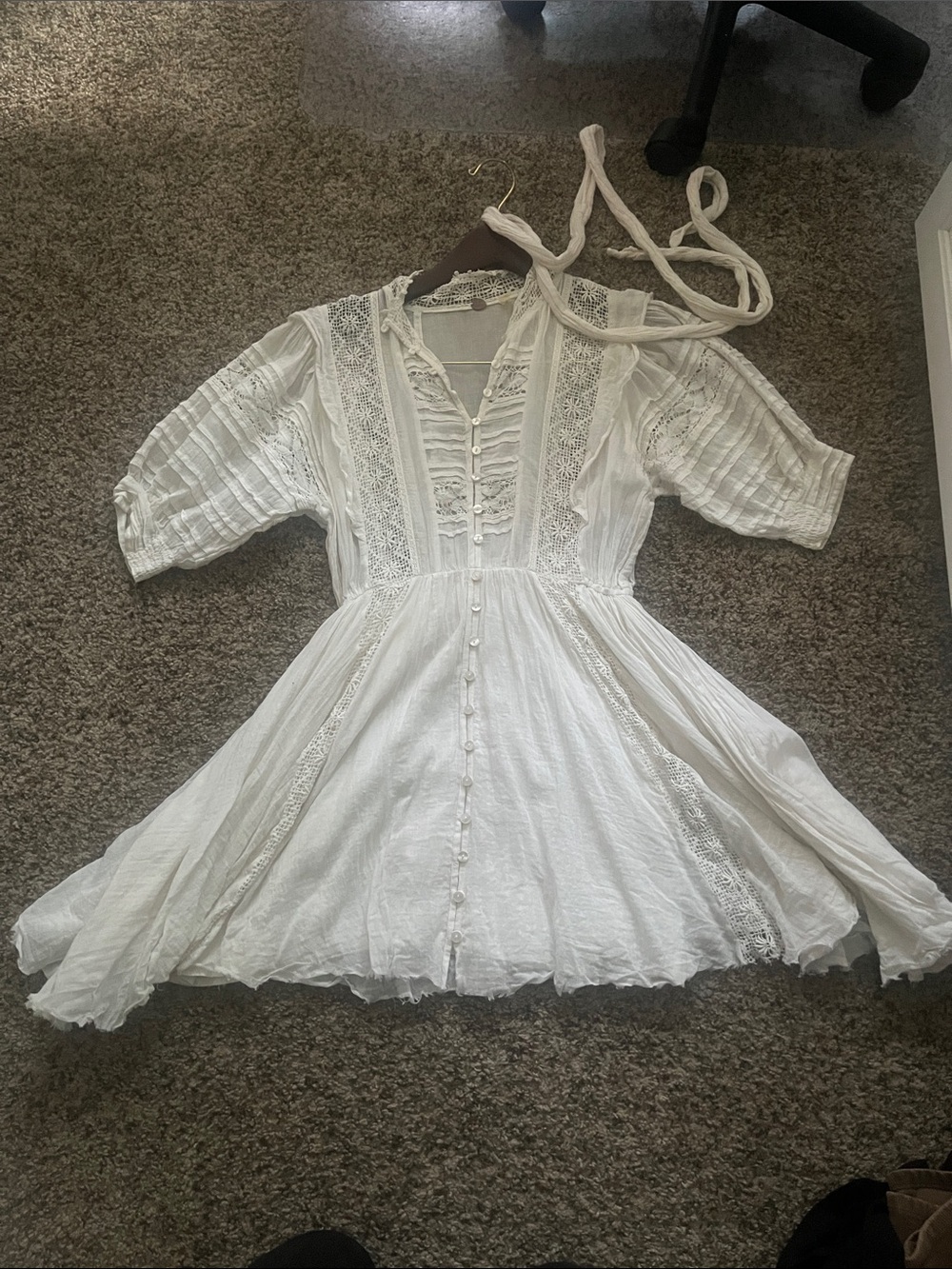Free People Ivory Crochet Lace Button-Up babydoll dress🌿